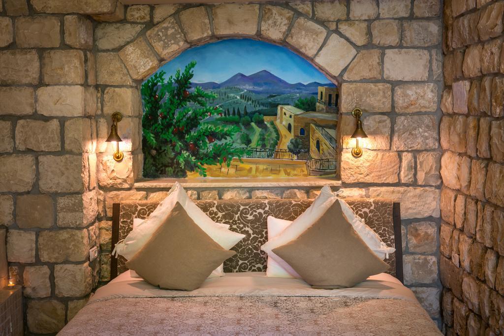 Beit Ha'Omanim Hotel Сафед Стая снимка